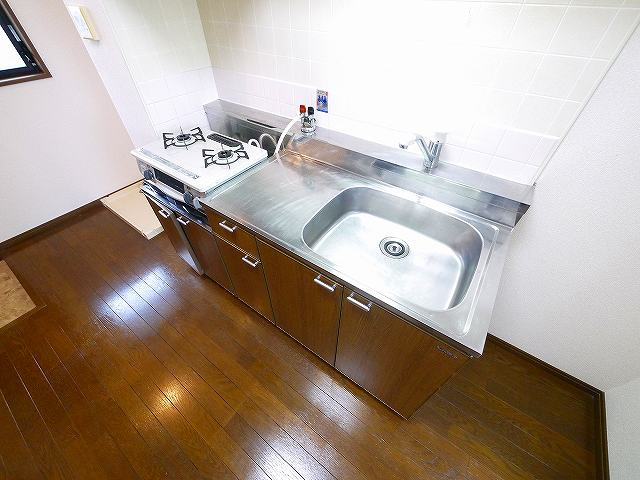 フローレスのキッチン|きれいなキッチンです