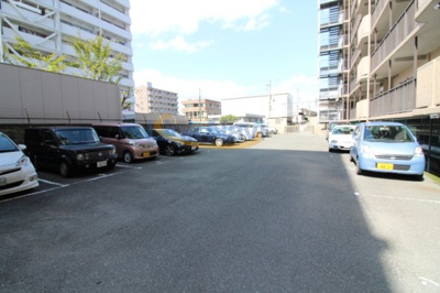 【駐車場】 | ネオハイツ大淀 | 駐車場の用意があります