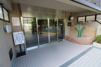 【エントランス】 | ネオハイツ大淀 | 落ち着いたエントランスです