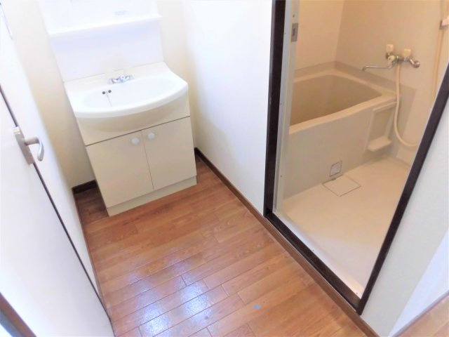 SurplusⅠSky　hills　Ｂ棟の洗面所|イメージ写真