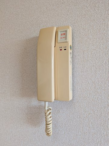 【セキュリティ】 | ハイムスズキ | インターホンで来客を確認できます