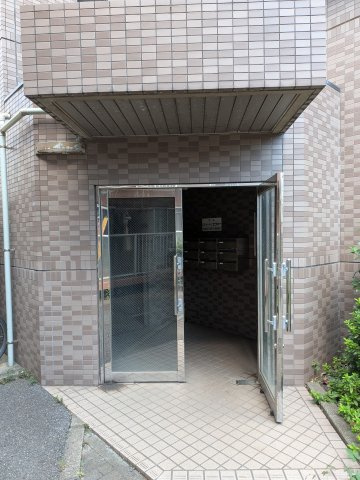 【エントランス】 | ハイムスズキ | きれいなエントランスです