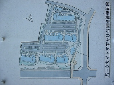 パークサイドすずかけ台12号棟の地図