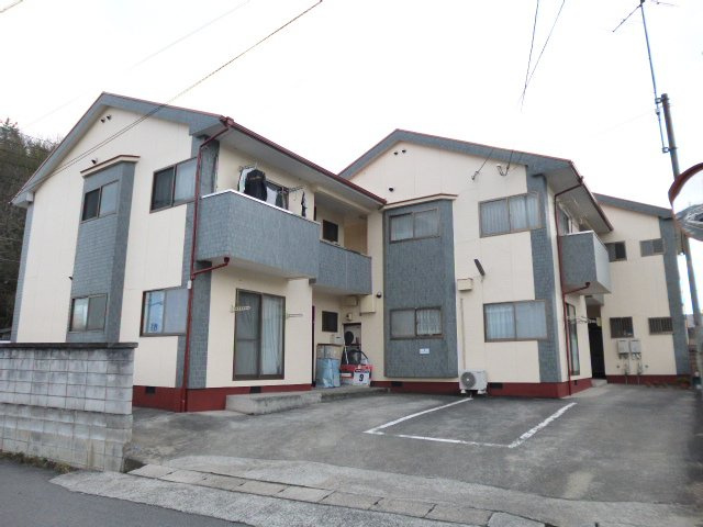 都窪郡早島町早島のアパートの外観