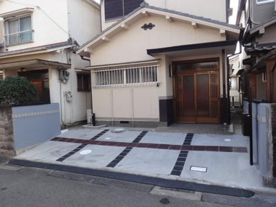 【駐車場】 | 魚住町清水貸家 | 駐車場１台込み♪