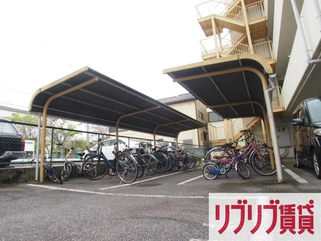 メゾンリヴィエール道場北のその他共用部分