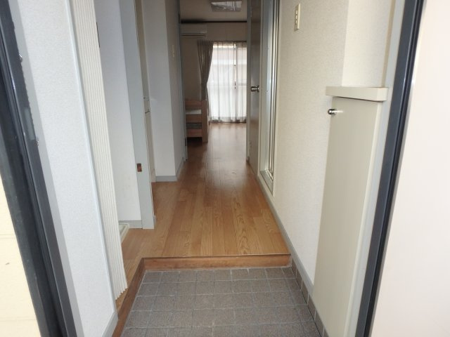 シャイリスの玄関