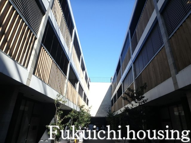 イヤシロチ下高井戸の外観