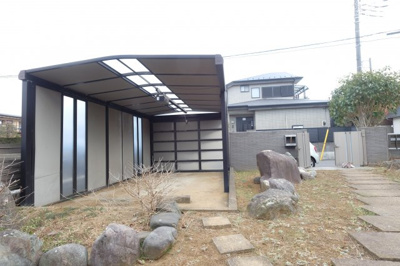 【駐車場】 | 都町3LDK戸建賃貸 | 1台分のカーポートがございます