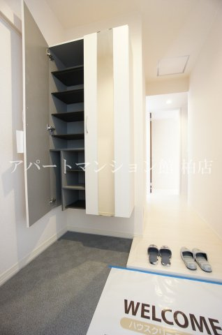 アステールピュールＫの玄関
