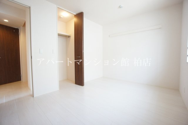 アステールピュールＫの洋室