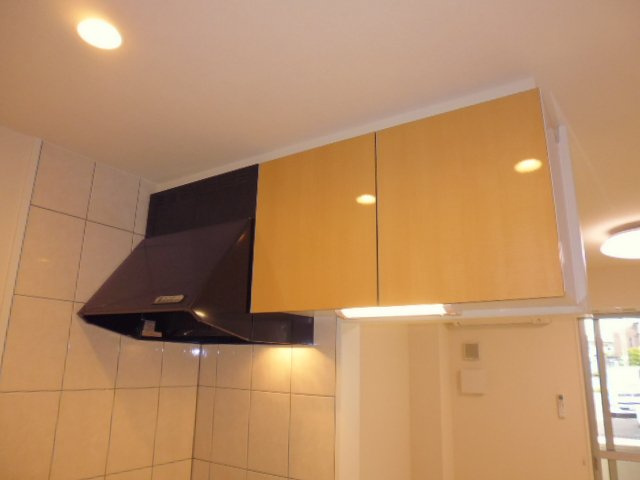 アレグリアのキッチン|吊戸