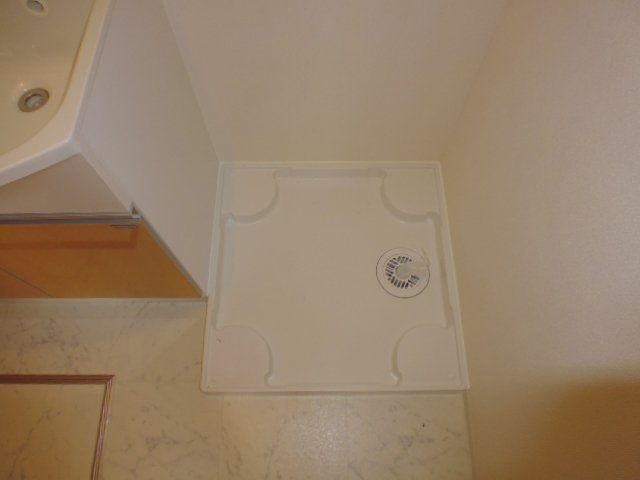 アレグリアのその他|洗濯機置場