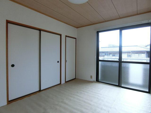 サンブリッジB棟の和室