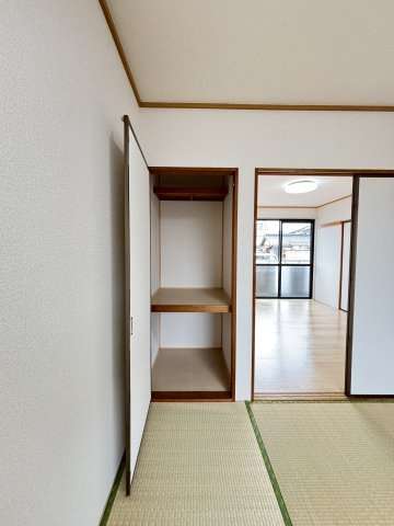 サンブリッジB棟の和室