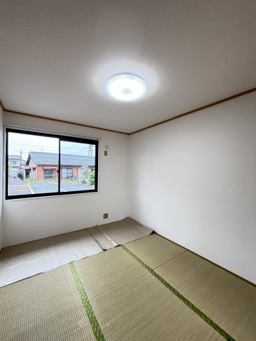 サンブリッジB棟の和室