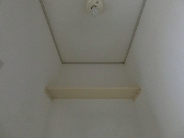 サンブリッジB棟の収納