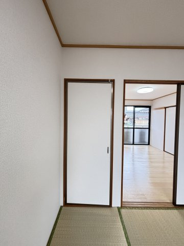 サンブリッジB棟の和室