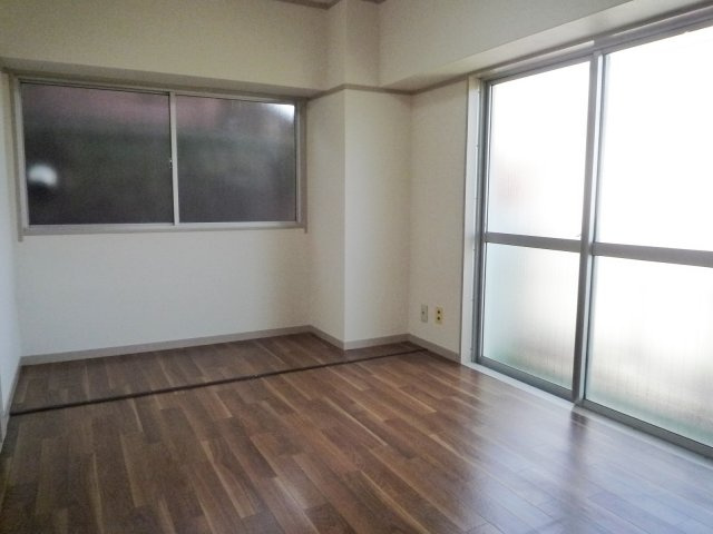 ダイアパレス真砂の洋室|※写真は同タイプの別室になります