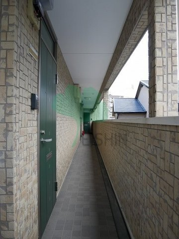 ライス天神南の外観