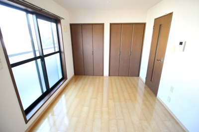 【洋室】 | サンルーチェ