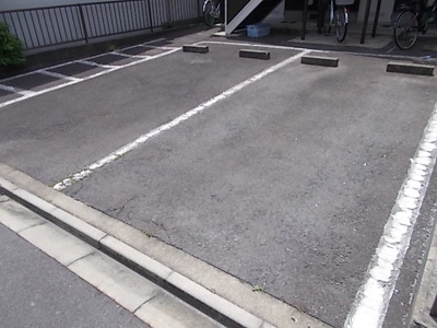 【駐車場】 | アルファー・フォー
