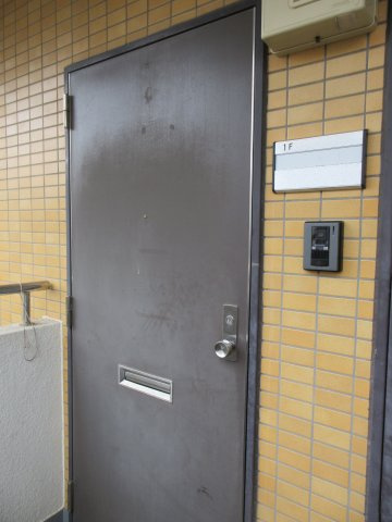 日吉レジデンスの玄関