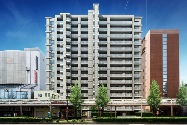 ライオンズ西鉄久留米駅前