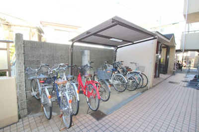 【その他共用部分】 | リブレ刀根山 | 駐輪場