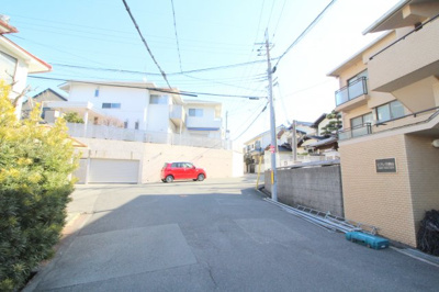 【その他】 | リブレ刀根山 | 前面道路