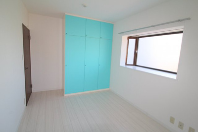 【寝室】 | リブレ刀根山