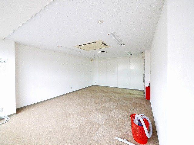 富喜和第二ビルの内装