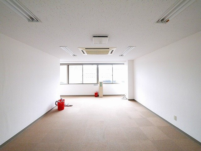 富喜和第二ビルの内装