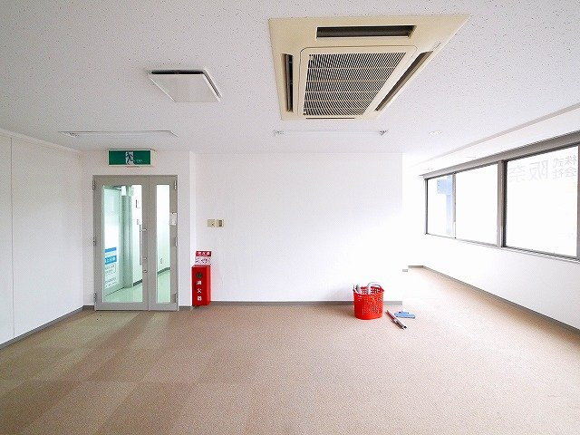 富喜和第二ビルの内装