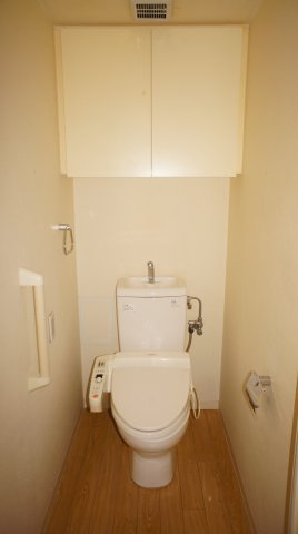 【トイレ】 | パークハウスプレシア | 洋室の明るいお部屋です。