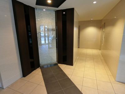 【ロビー】 | プレサンス野田阪神駅前ザ・ファースト