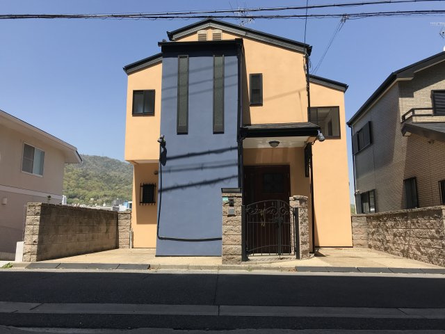 芦屋市東山町　中古戸建の外観