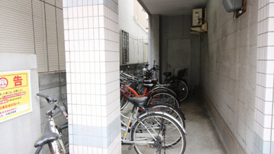 【その他共用部分】 | プレアール小阪Ⅱ | 自転車置き場