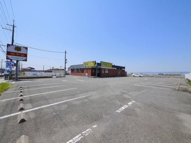 奈良市古市町飲食店居抜き店舗の駐車場