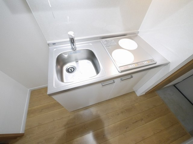 AONIのキッチン|きれいなキッチンです