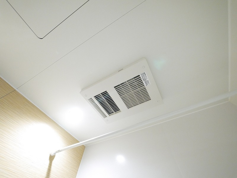 レーヴソレイユの設備|浴室乾燥機があれば雨の日も洗濯物が乾かせます。