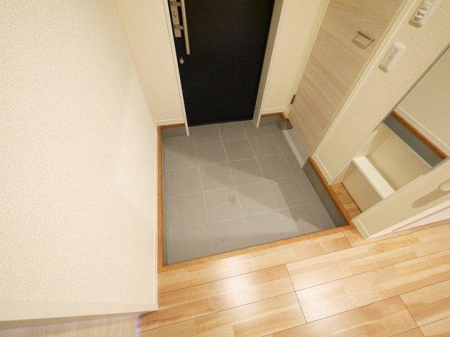レーヴソレイユの玄関|シンプルで使いやすい玄関です