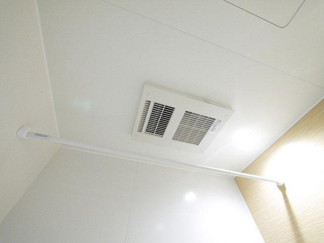 レーヴソレイユの設備|換気扇です。