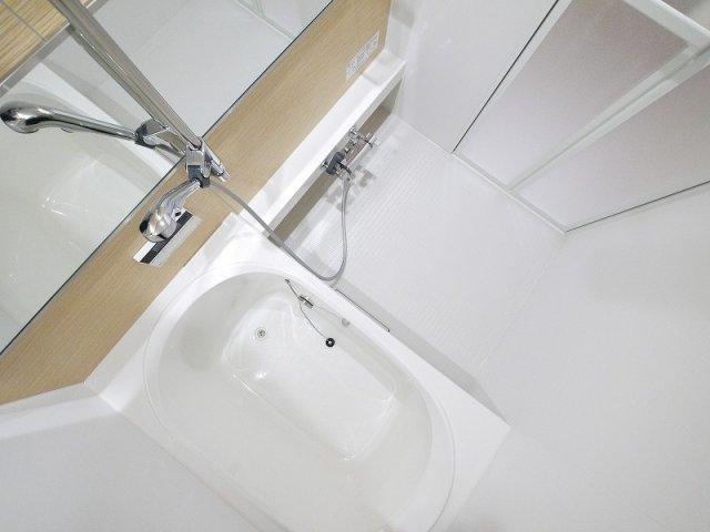 レーヴソレイユの浴室|きれいなお風呂になります。