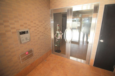 【エントランス】 | アストレア豊中清風荘