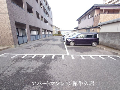 【駐車場】 | モアエレガント