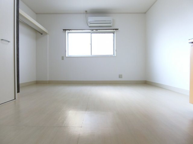 Eris大野の居間・リビング