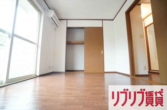 ハイムツインズＡの居間・リビング