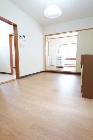 【子供部屋】 | リトルクローバーハイツ | 収納もたっぷりありますね☆