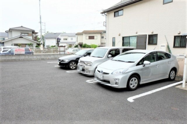 デフィ熊川の駐車場